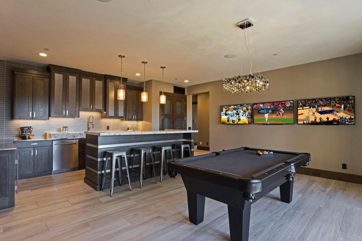 Promontory Rambler - Park City Custom Home Interior Bar with billiard table